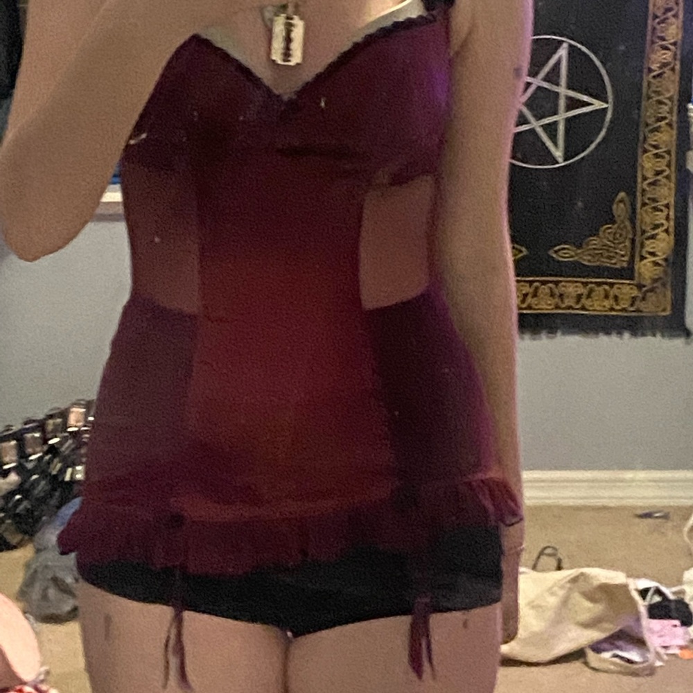 bustier top